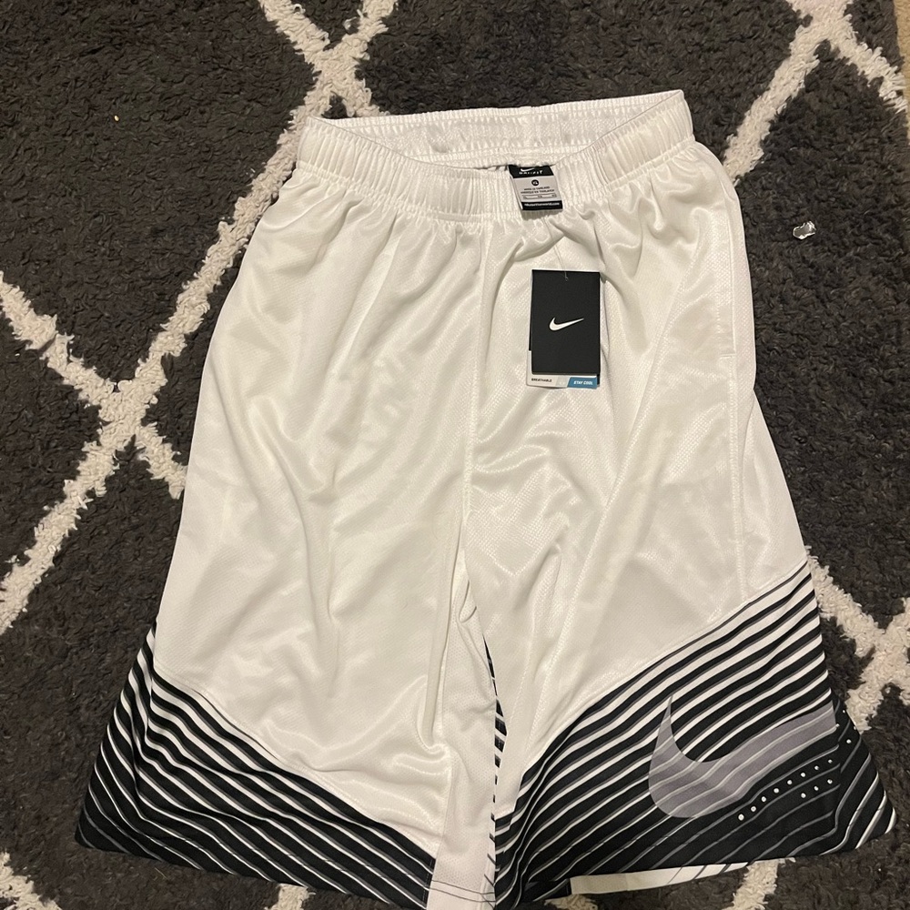 Nike men’s basketball shorts